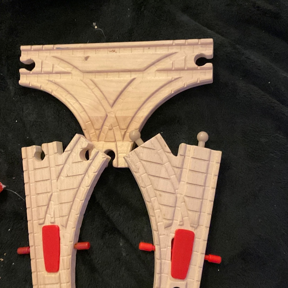 Thomas & Friends Wooden Train Y-Junction with Red Accents. vintage track in 2000